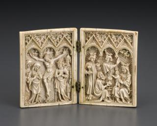 Diptych, 1 register, 3 arches across (frise d'arcatures; plaquettes) (Front)