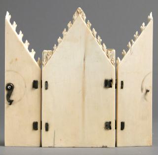 Gabled triptych, 2 registers (colonnettes; frise d'arcatures) (Back, open)