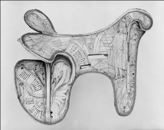 Saddle (selle); so-called 'Tratzberg Saddle' (Right side)