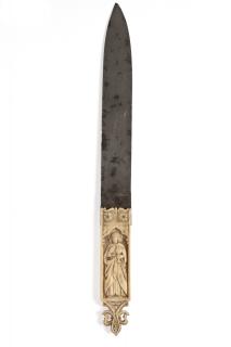 Belt pendant; reused as a knife handle (Side 2)