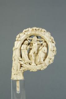Head of crozier (crosse) (Side 1)