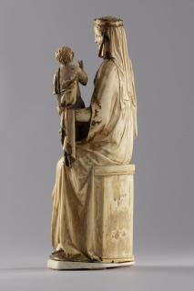 Statuette (Side)