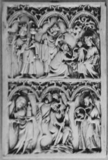 Writing tablet (?), 2 registers, 3 arches across (frise d'arcatures; tablette à écrire) (Front)
