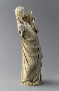 Statuette (Side)