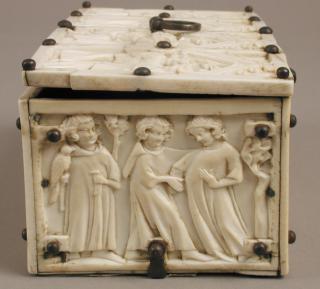 Casket with arches (coffret; frise d'arcatures) (End, right)