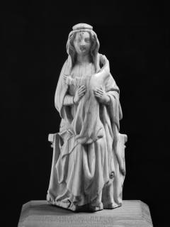 Statuette (Front)