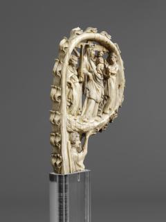 Head of crozier (crosse) (Side 1)