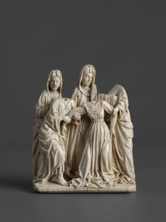 Relief (appliqué) (Front)
