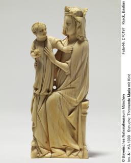 Relief (appliqué) (Front)