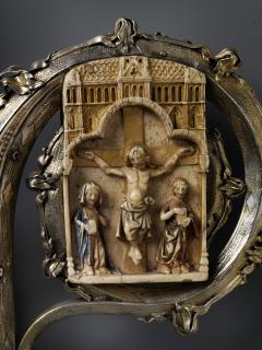 Head of crozier (crosse); double-sided panel, 1 register, 1 trefoil arch across (colonnettes) (Side 2, detail)