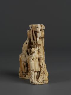 Relief, 3 faces (Side)