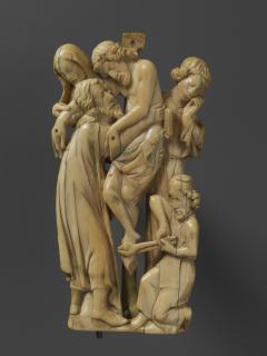 Relief (appliqué) (Front)