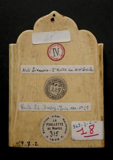 Panel, 1 register, 1 arch across (Back)