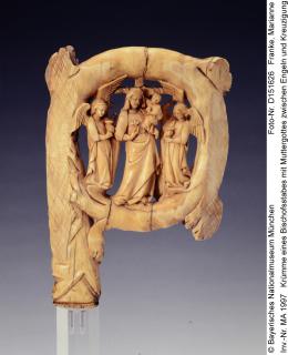 Head of crozier (crosse) (Side 1)