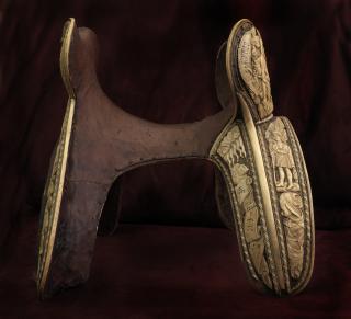 Saddle (selle); known as the Saddle of Ercole d'Este (Left side)
