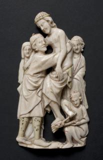 Relief (appliqué) (Front)