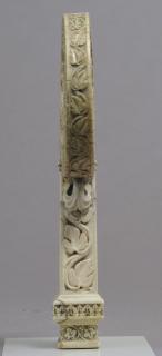 Head of crozier (crosse) (Front)