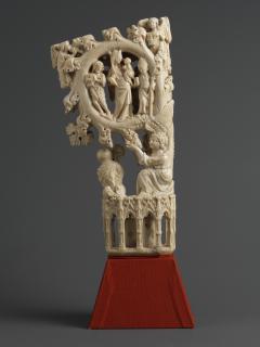 Head of crozier (crosse) (Side 1)