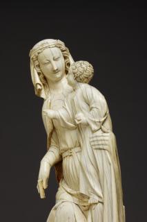 Statuette (Front, detail)