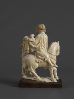 Statuette (Back)