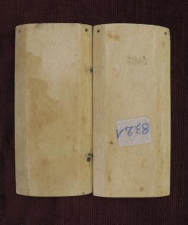 Diptych, 2 registers, 2 arches across (frise d'arcatures) (Back)