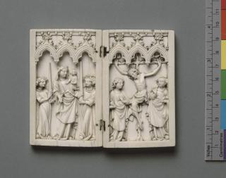Diptych, 1 register, 3 arches across (plaquettes; frise d'arcatures) (Front (open))