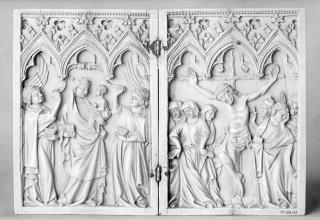 Diptych, 1 register, 3 arches across (frise d'arcatures; plaquettes) (Front)