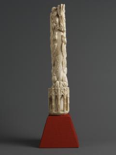 Head of crozier (crosse) (Side)