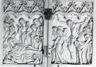 Diptych, 1 register, 3 arches across (frise d'arcatures; plaquettes) (Front)
