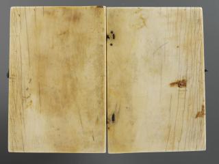Diptych, 1 register, 1 arch across (frise d'arcatures) (Back)