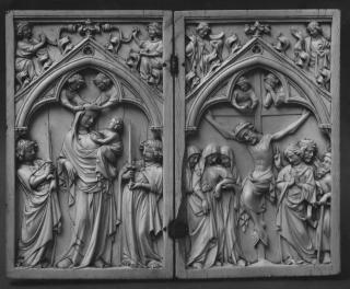 Diptych, 1 register, 1 arch across (plaquettes) (Front)