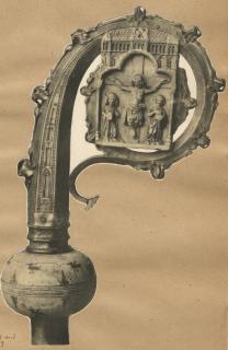 Head of crozier (crosse); double-sided panel, 1 register, 1 trefoil arch across (colonnettes) (Side 2)
