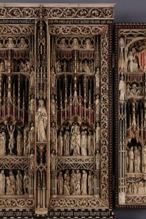 Openwork triptych, 4 registers (ajouré) (Front, detail)