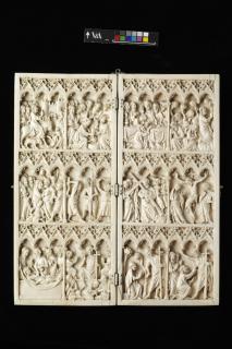 Diptych, 3 registers, 6 arches across (frise d'arcatures; colonnettes) (Front)
