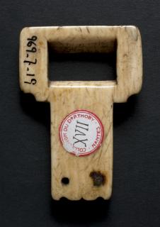 Belt buckle (ceinture) (Back)