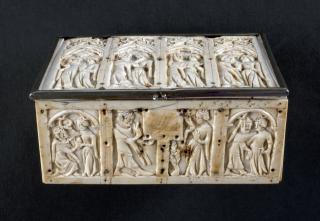 Casket with arches (coffret; frise d'arcatures) (Front)
