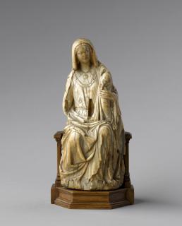 Statuette (Front)