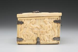 Casket with arches (coffret; frise d'arcatures) (End, left)