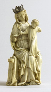 Statuette  (Front)