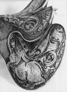 Saddle (selle) (Left side, detail)