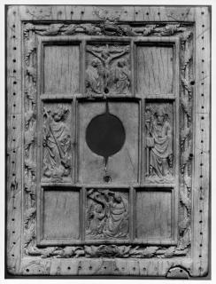 Panel, 3 registers, 3 compartments across (including empty compartments) (Front)