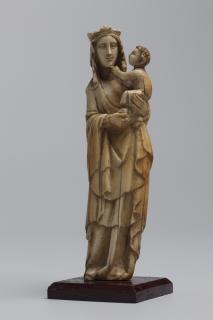Statuette (Front)