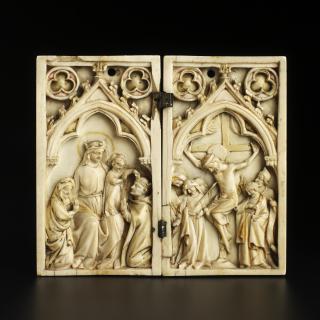 Diptych, 1 register, 1 arch across (plaquettes) (Front)