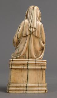 Statuette (Back)
