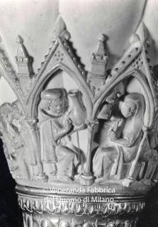 Chalice (calice), 8 arches (frise d'arcatures; colonnettes) (Detail)