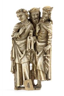 Relief (appliqué) (Front)
