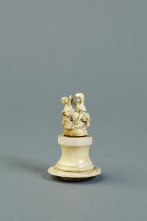 Statuette (Front)