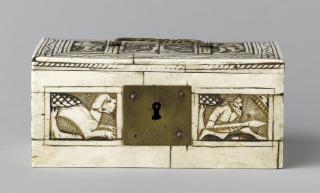 Box (Body, front)