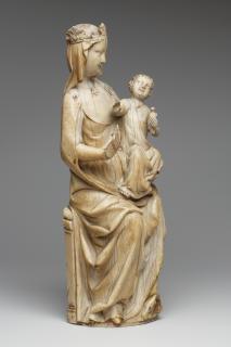 Relief (appliqué) (Side, right)