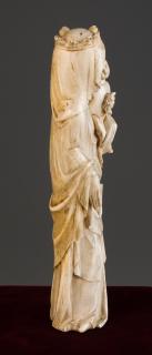 Statuette (Side, right)